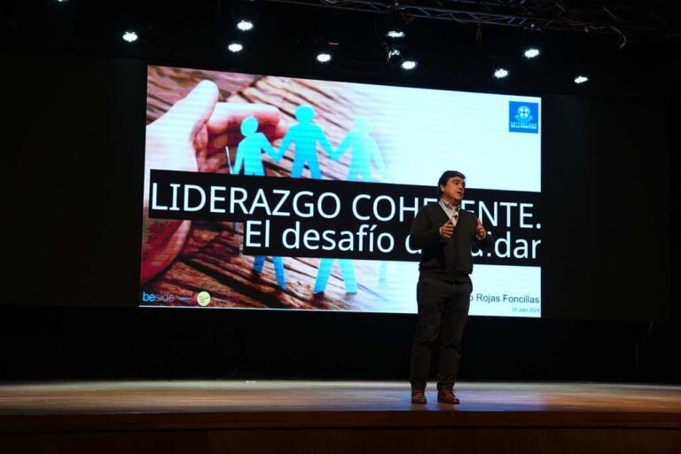 FINALIZÓ PROGRAMA DE LIDERAZGO “FORTALECIENDO EL BIENESTAR INSTITUCIONAL” DIRIGIDO A RESPONSABLES DE EQUIPOS 